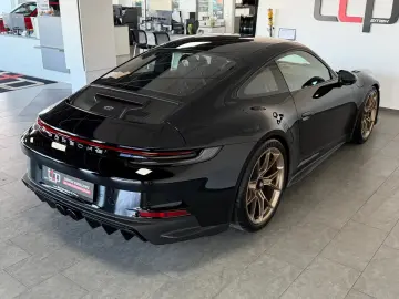 Porsche 992 GT3 Touring LIFT SCALe Approved 02.27