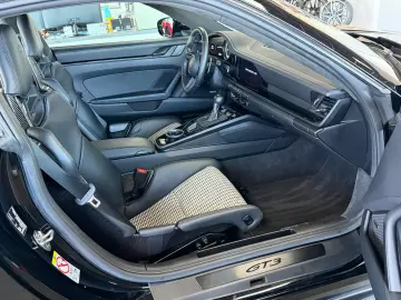 Porsche 992 GT3 Touring LIFT SCALe Approved 02.27