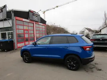 SKODA Karoq Ambition 2.0TDI DSG  NAVI Sitzheizung Temp