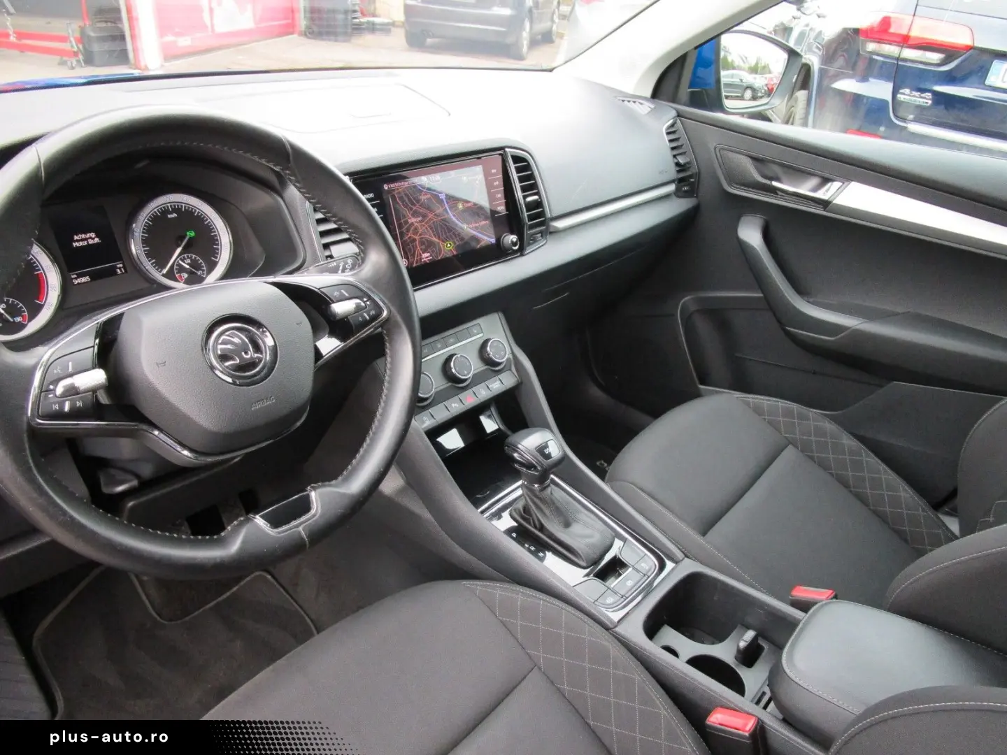 SKODA Karoq Ambition 2.0TDI DSG  NAVI Sitzheizung Temp