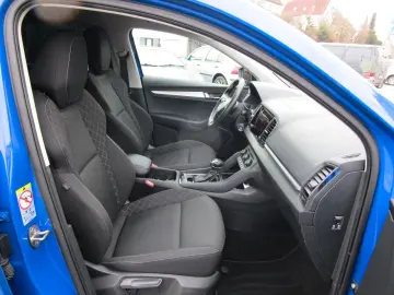 SKODA Karoq Ambition 2.0TDI DSG  NAVI Sitzheizung Temp