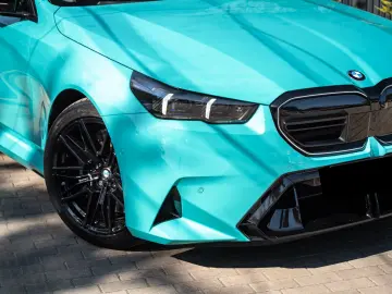 BMW M5 Sedan (G90)