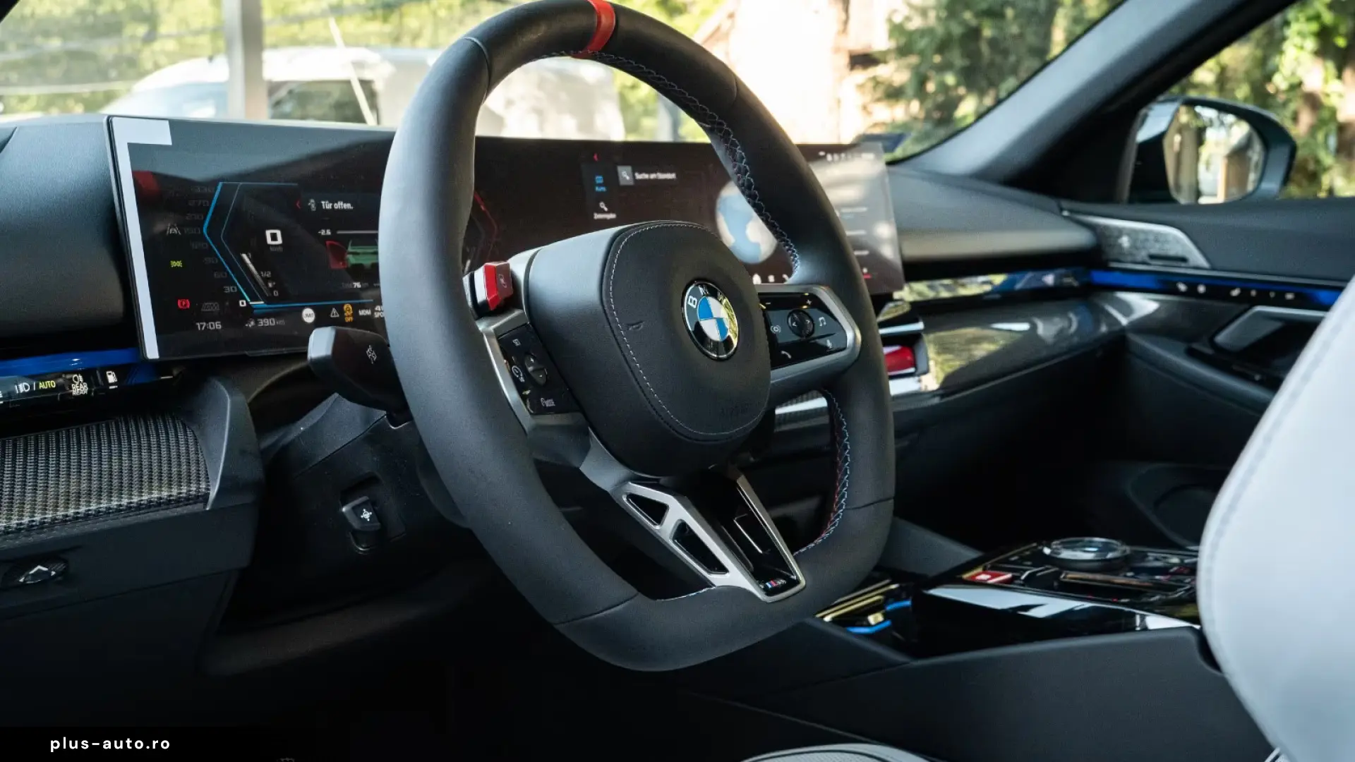 BMW M5 Sedan (G90)