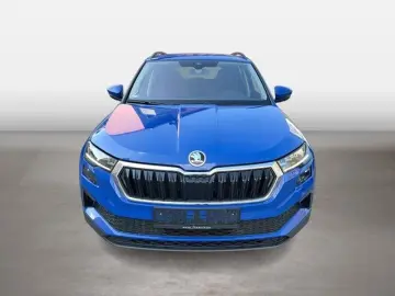 SKODA Karoq 2.0 TDI 4X4 Navi LED ACC Rückfahrkamera