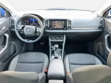 SKODA Karoq 2.0 TDI 4X4 Navi LED ACC Rückfahrkamera