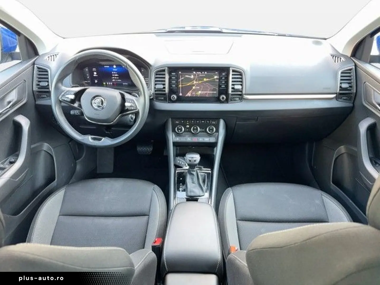 SKODA Karoq 2.0 TDI 4X4 Navi LED ACC Rückfahrkamera