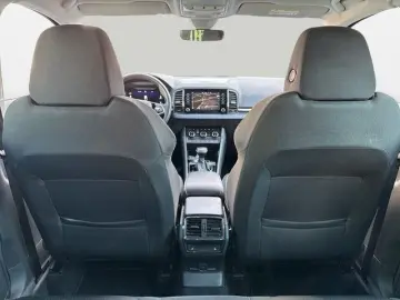SKODA Karoq 2.0 TDI 4X4 Navi LED ACC Rückfahrkamera