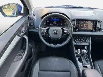 SKODA Karoq 2.0 TDI 4X4 Navi LED ACC Rückfahrkamera