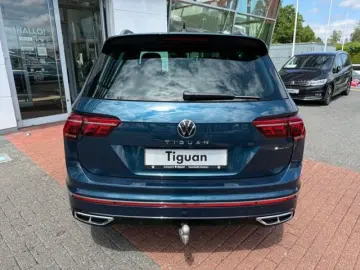VW Tiguan 2.0 TSI R-Line 4M DSG AHK PANO 360Grad Ha