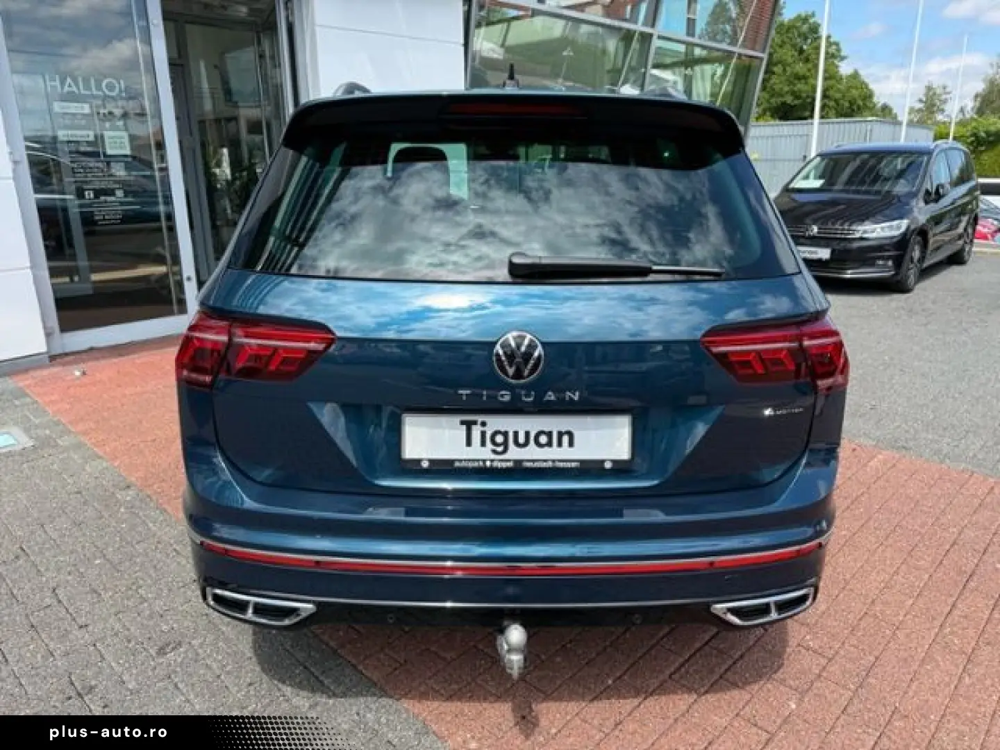 VW Tiguan 2.0 TSI R-Line 4M DSG AHK PANO 360Grad Ha