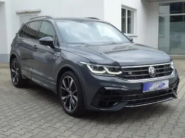 VW Tiguan R 4Motion Autom PANO NAVI LED DAB Winterp