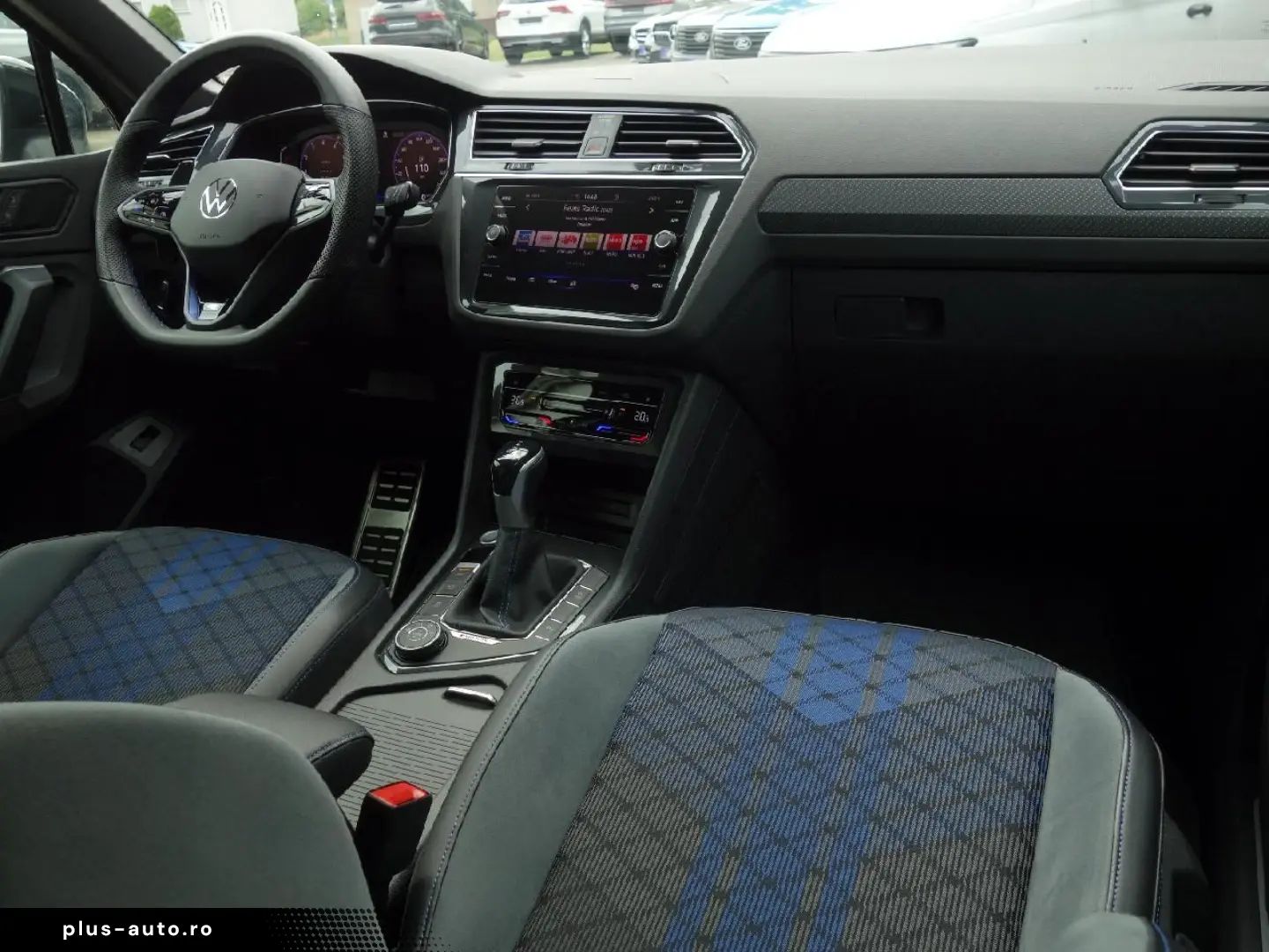 VW Tiguan R 4Motion Autom PANO NAVI LED DAB Winterp