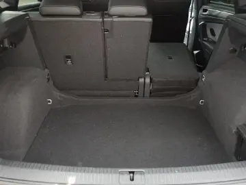 VW Tiguan R 4Motion Autom PANO NAVI LED DAB Winterp