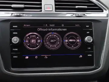 VW Tiguan R 4Motion Autom PANO NAVI LED DAB Winterp