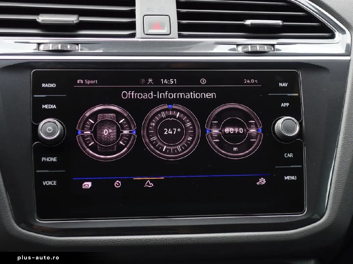 VW Tiguan R 4Motion Autom PANO NAVI LED DAB Winterp