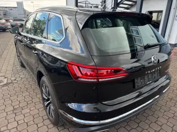 VW Touareg Elegance 4Motion eHybrid Panorama Memory