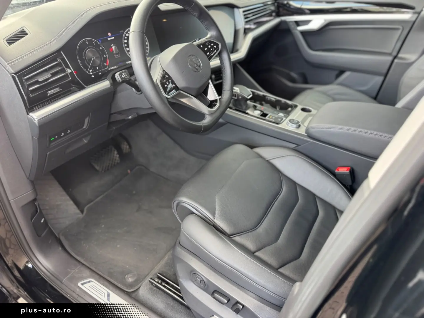 VW Touareg Elegance 4Motion eHybrid Panorama Memory