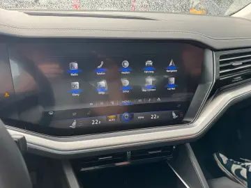 VW Touareg Elegance 4Motion eHybrid Panorama Memory