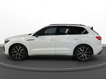 VW Touareg 3.0 TDI 4M R-Line AHK Pano Matrix LM 20