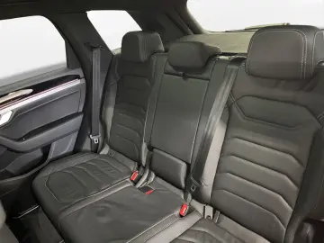 VW Touareg 3.0 TDI 4M R-Line AHK Pano Matrix LM 20