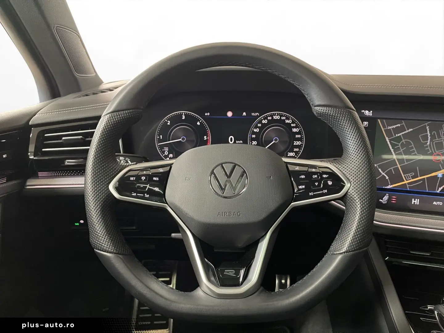 VW Touareg 3.0 TDI 4M R-Line AHK Pano Matrix LM 20