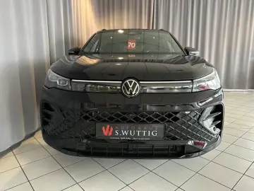 VW Tiguan 2.0 TDI 142 kW 4Motion R-Line PANO H&K