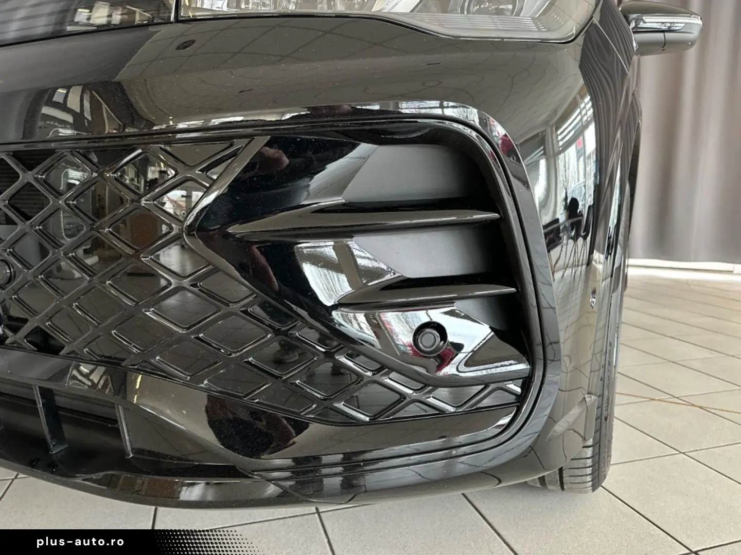 VW Tiguan 2.0 TDI 142 kW 4Motion R-Line PANO H&K