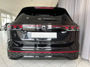 VW Tiguan 2.0 TDI 142 kW 4Motion R-Line PANO H&K