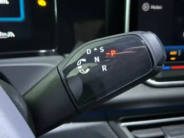 VW Tiguan 2.0 TDI 142 kW 4Motion R-Line PANO H&K