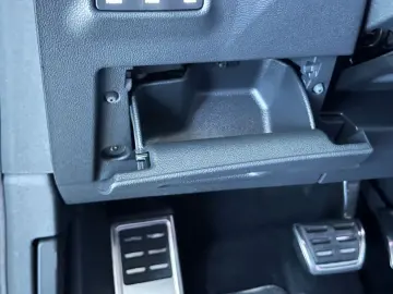 VW Tiguan 2.0 TDI 142 kW 4Motion R-Line PANO H&K