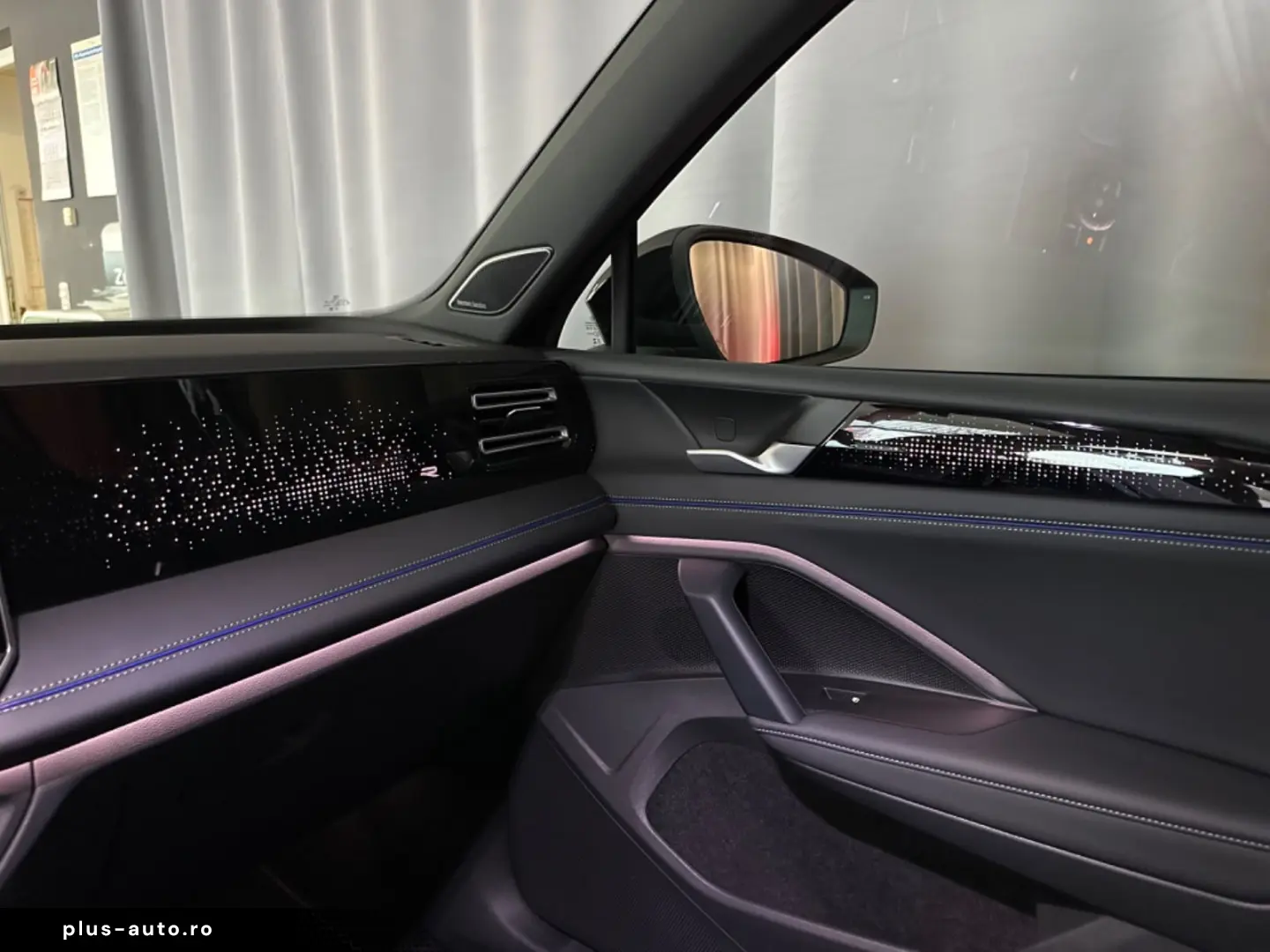 VW Tiguan 2.0 TDI 142 kW 4Motion R-Line PANO H&K