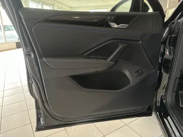 VW Tiguan 2.0 TDI 142 kW 4Motion R-Line PANO H&K
