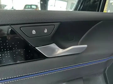 VW Tiguan 2.0 TDI 142 kW 4Motion R-Line PANO H&K
