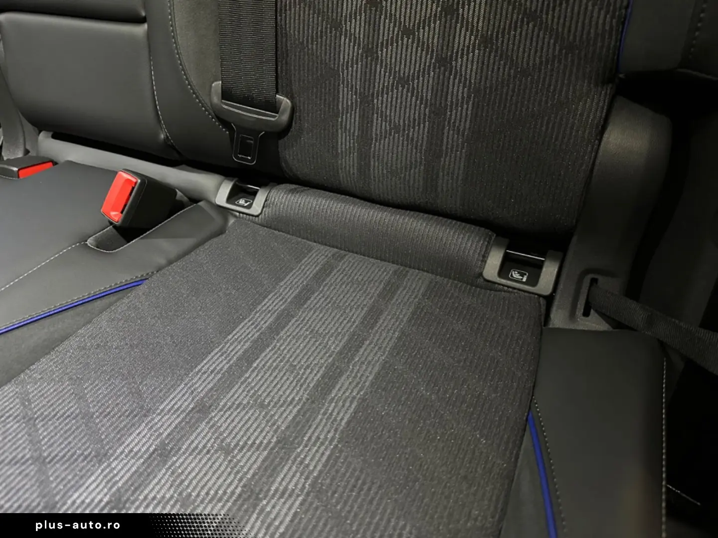 VW Tiguan 2.0 TDI 142 kW 4Motion R-Line PANO H&K