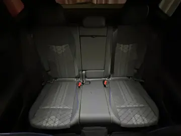 VW Tiguan 2.0 TDI 142 kW 4Motion R-Line PANO H&K