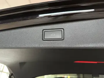 VW Tiguan 2.0 TDI 142 kW 4Motion R-Line PANO H&K