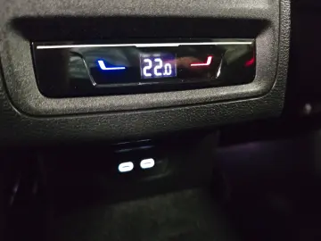 VW GTI Clubsport45 1H Akrapovic Pano LenkHZ R19 R18