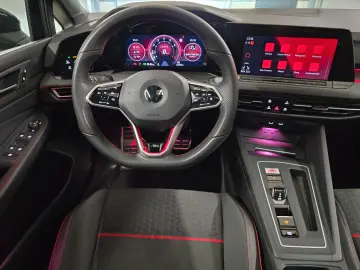 VW GTI Clubsport45 1H Akrapovic Pano LenkHZ R19 R18