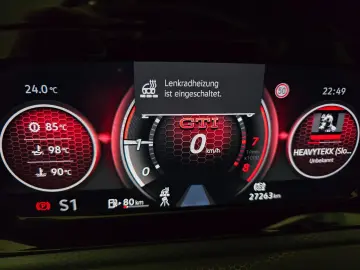 VW GTI Clubsport45 1H Akrapovic Pano LenkHZ R19 R18