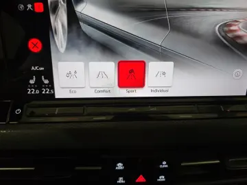 VW GTI Clubsport45 1H Akrapovic Pano LenkHZ R19 R18