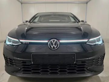 VW GTI Clubsport45 1H Akrapovic Pano LenkHZ R19 R18