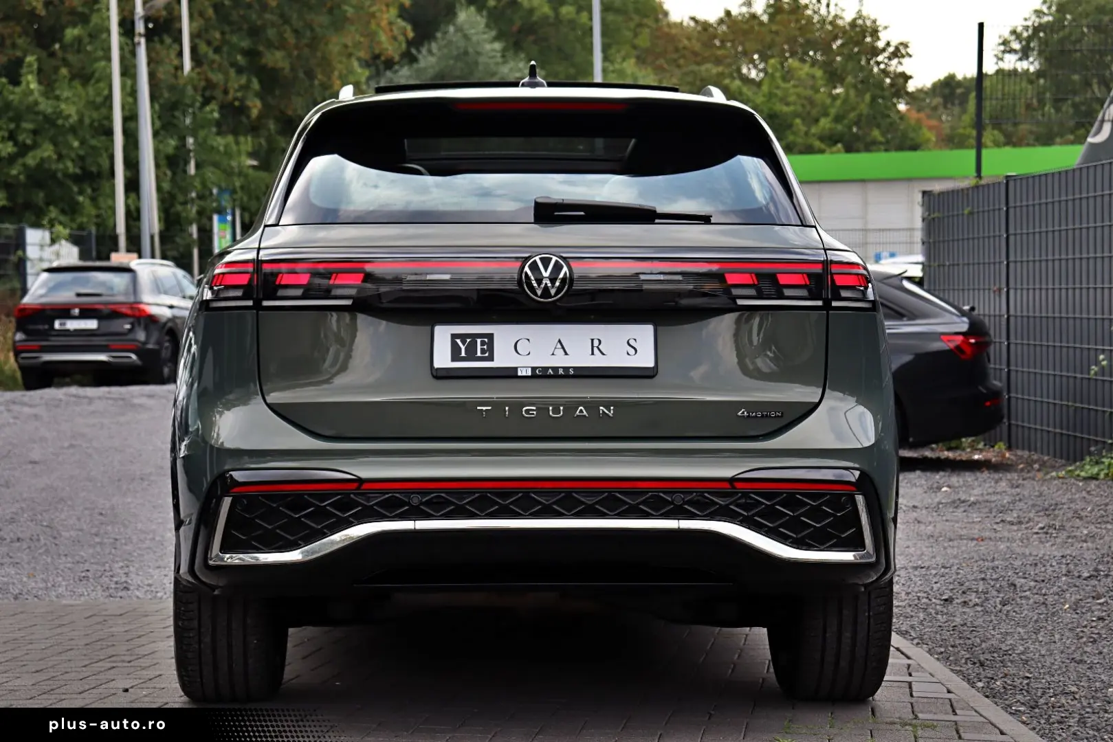 VW Tiguan 2.0 TDI R-Line 4M PANO 360 NAVI IQ-Light