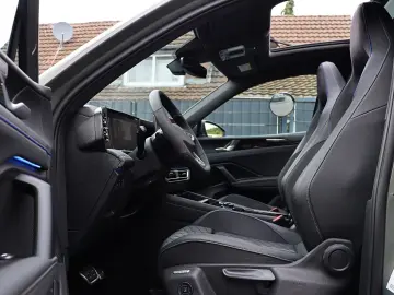 VW Tiguan 2.0 TDI R-Line 4M PANO 360 NAVI IQ-Light