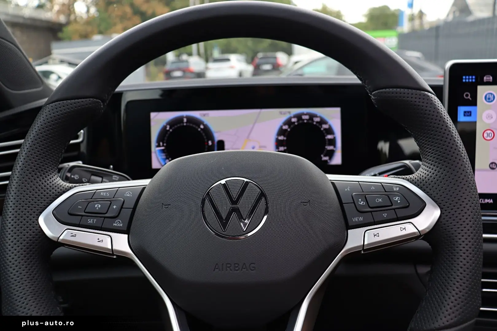 VW Tiguan 2.0 TDI R-Line 4M PANO 360 NAVI IQ-Light