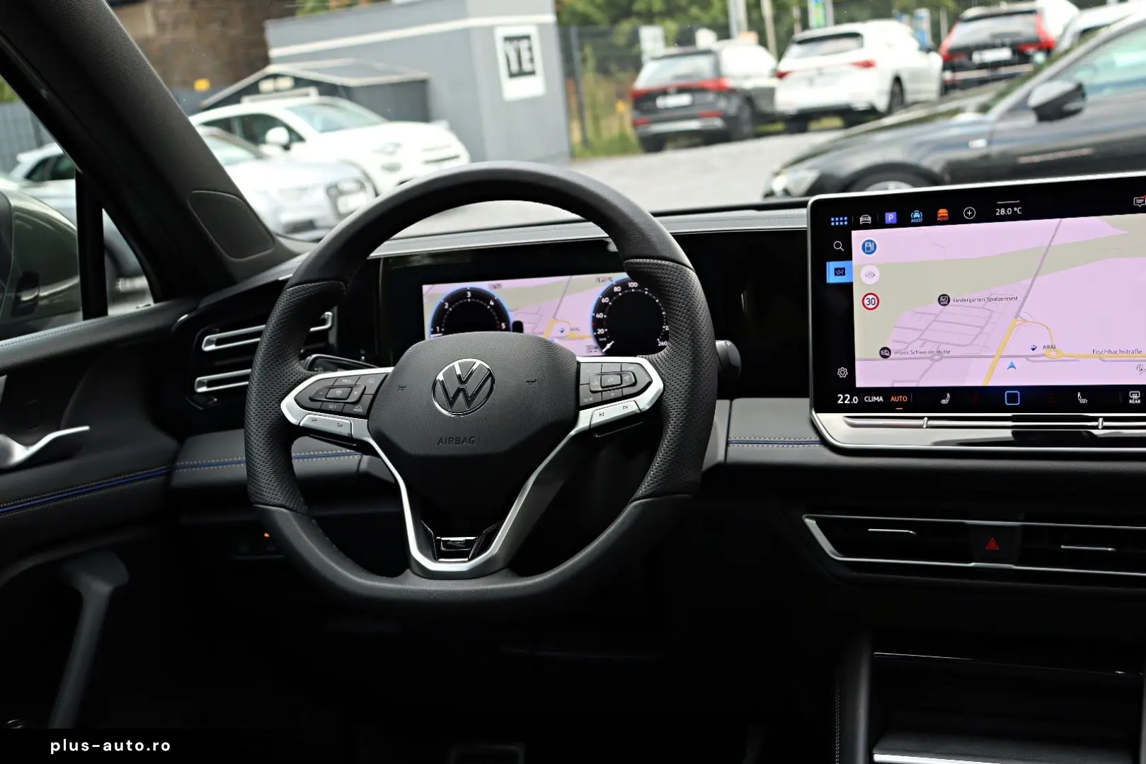 VW Tiguan 2.0 TDI R-Line 4M PANO 360 NAVI IQ-Light