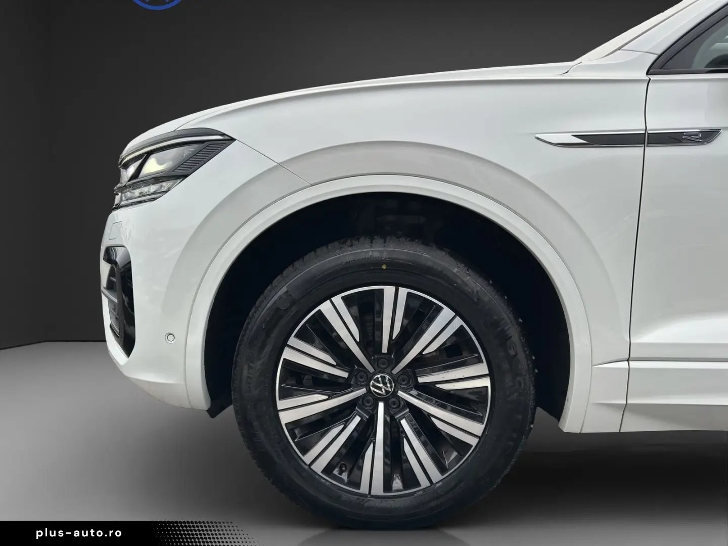 VW TOUAREG 3.0 TDI ELEGANCE 4M R-LINE MATRIX PANO