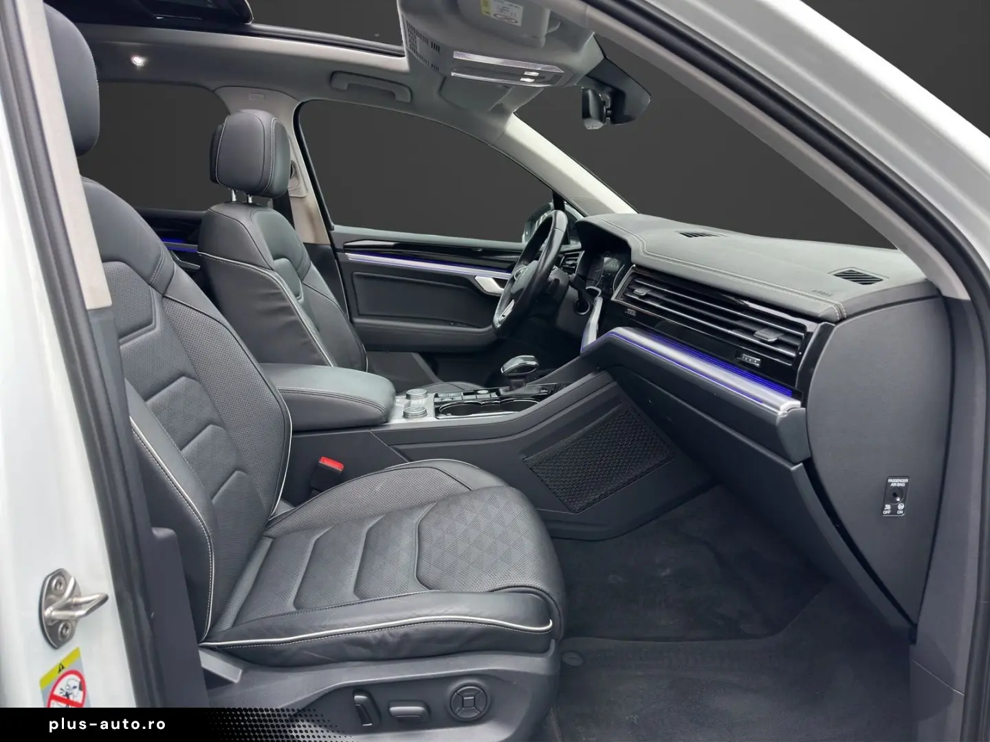VW TOUAREG 3.0 TDI ELEGANCE 4M R-LINE MATRIX PANO