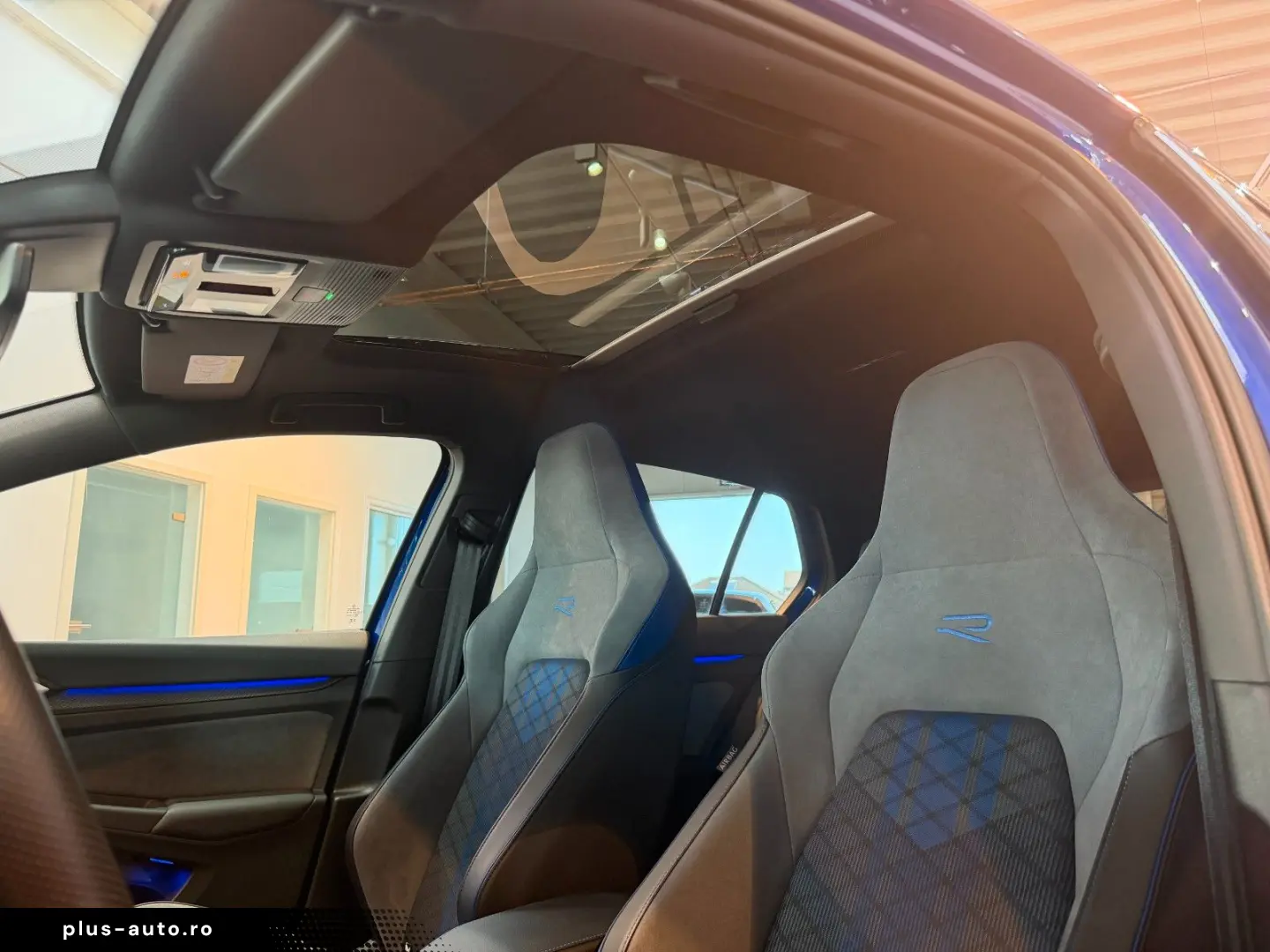 VW Golf 2.0 TSI 4Motion DSG R Performance  LED