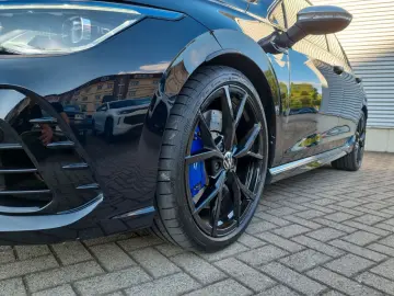 VW Golf VIII R Performance MATRIX KAMERA 270km h