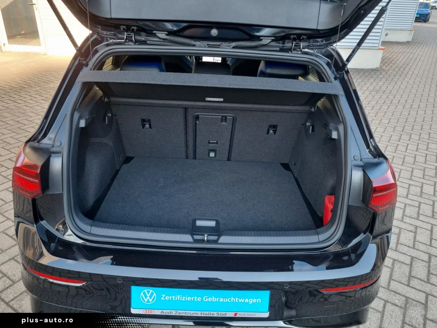 VW Golf VIII R Performance MATRIX KAMERA 270km h